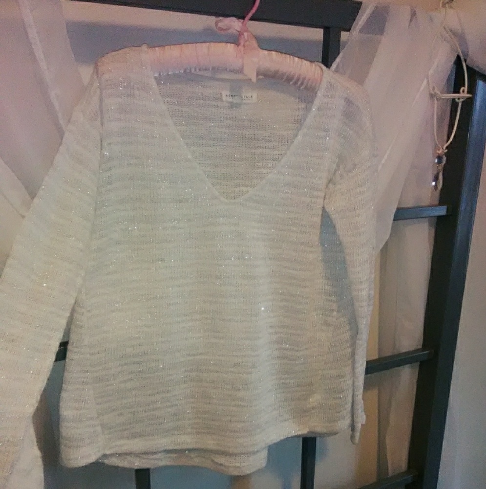 Sheer Aeropostale sweater size medium